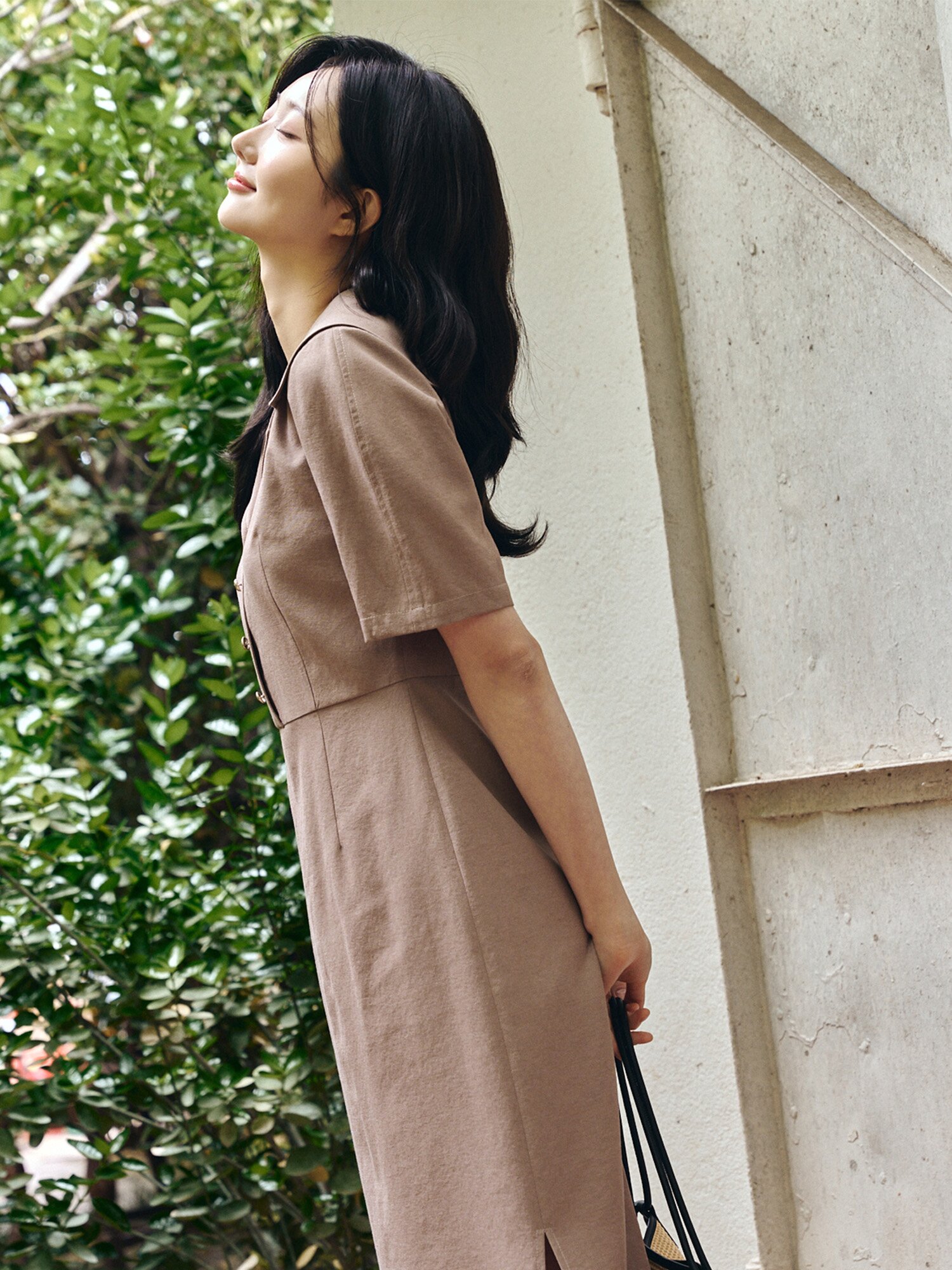 스티치 세일러 칼라 H라인 원피스 (BROWN)