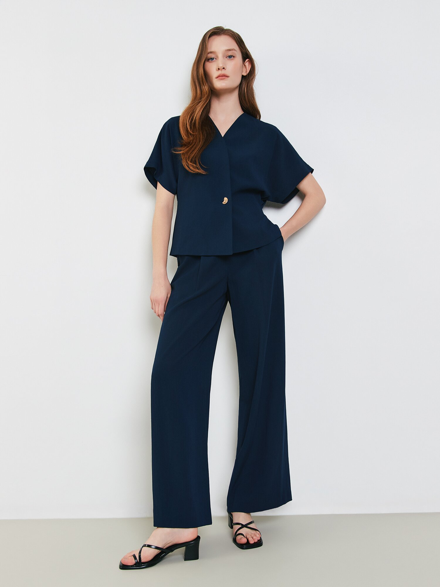 린넨 원턱 와이드 팬츠 (NAVY)