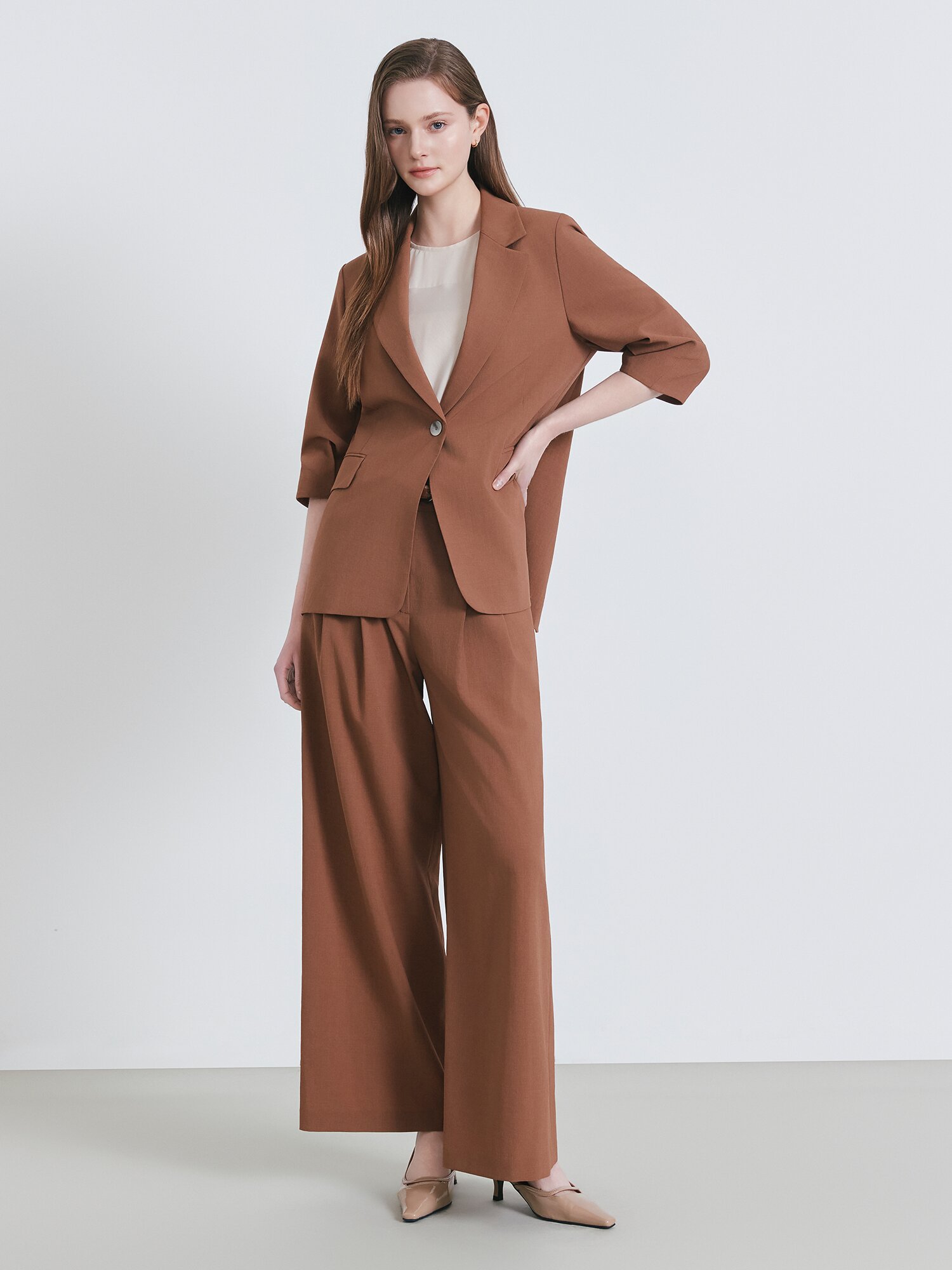 벨티드 투턱 와이드 팬츠 (LIGHT BROWN)