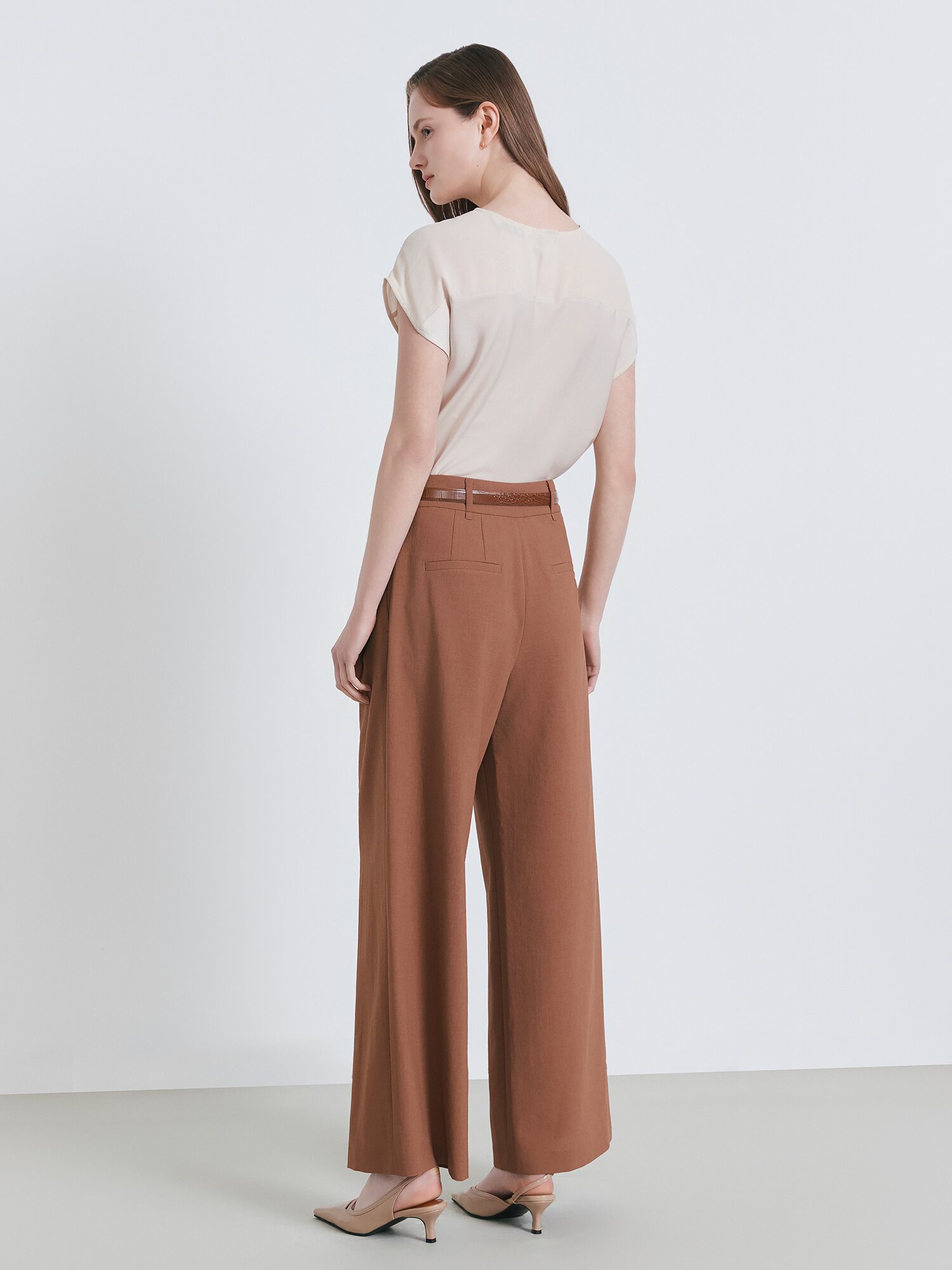 벨티드 투턱 와이드 팬츠 (LIGHT BROWN)
