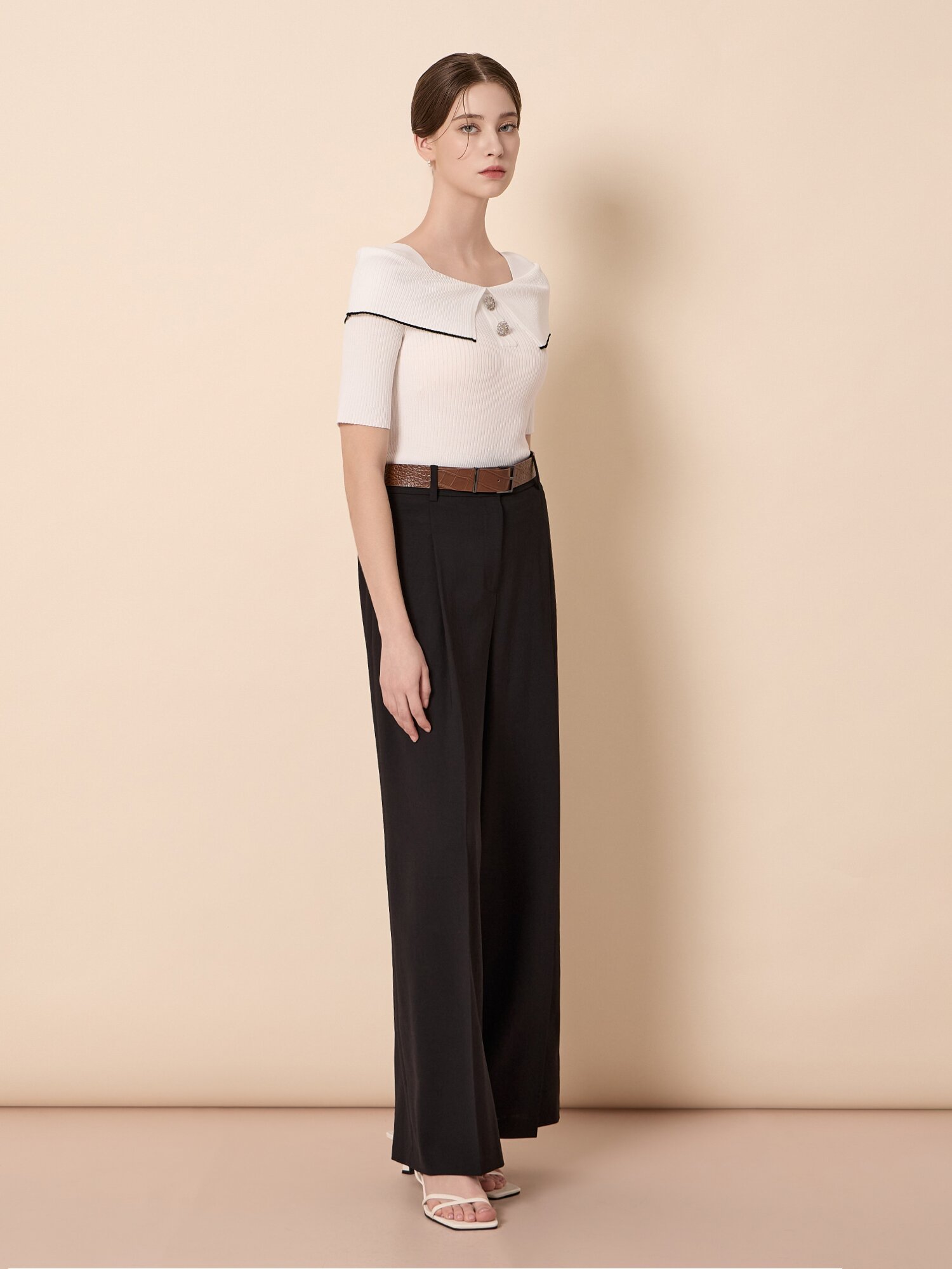 골지 오프 숄더 배색 풀오버 니트 (WHITE)