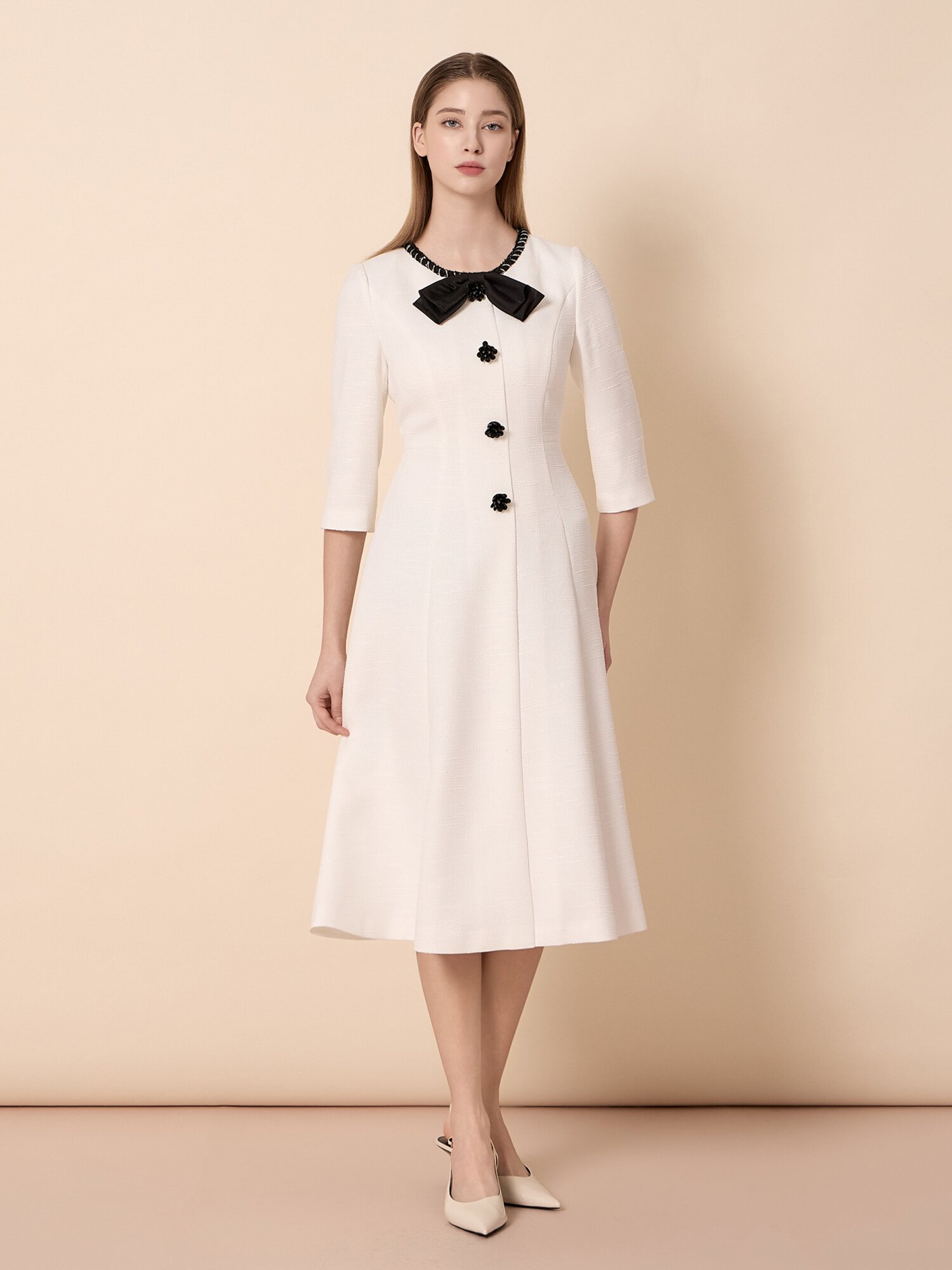 트위드 버튼 포인트 롱 원피스 (WHITE)