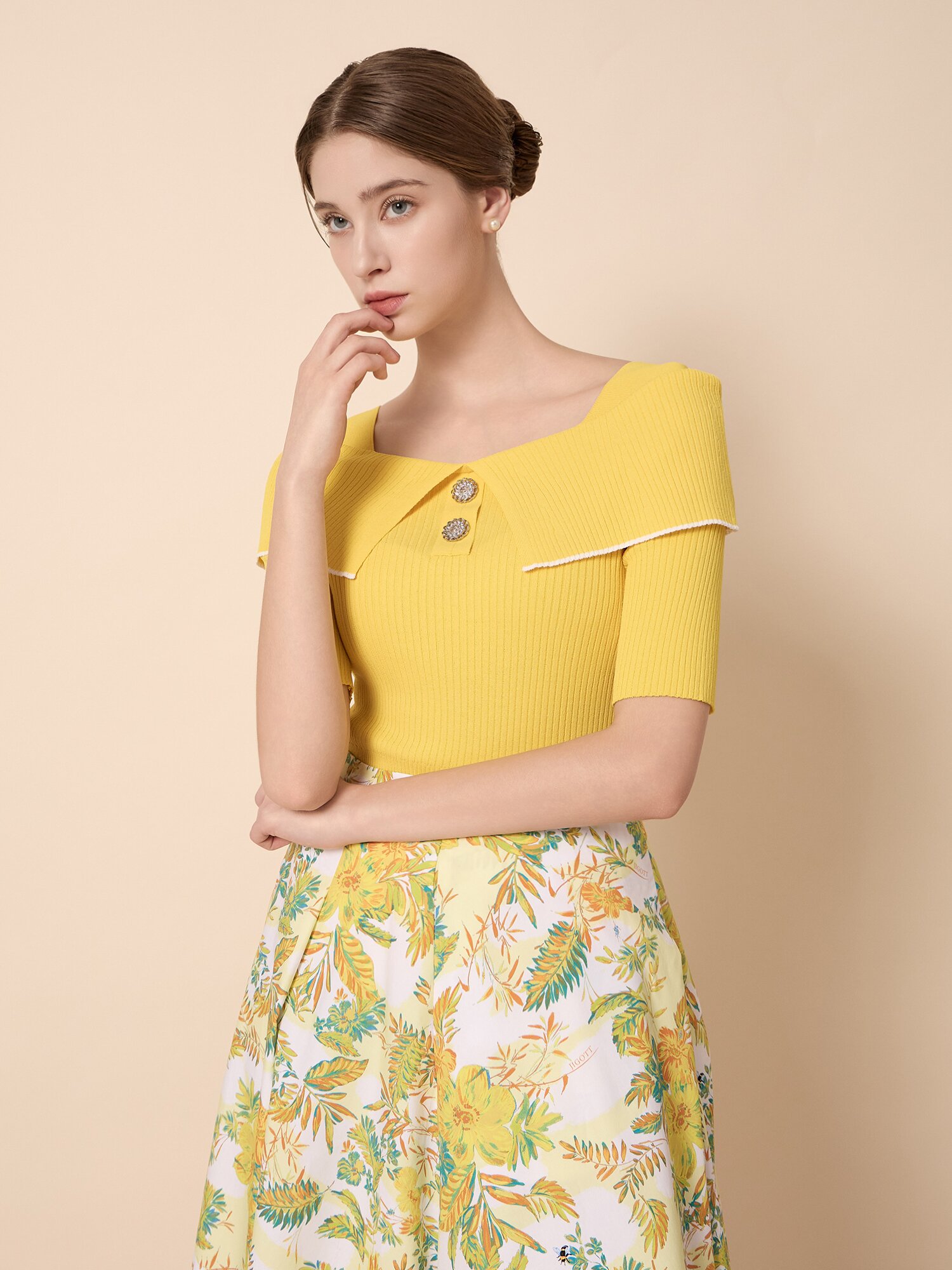 골지 오프 숄더 배색 풀오버 니트 (YELLOW)