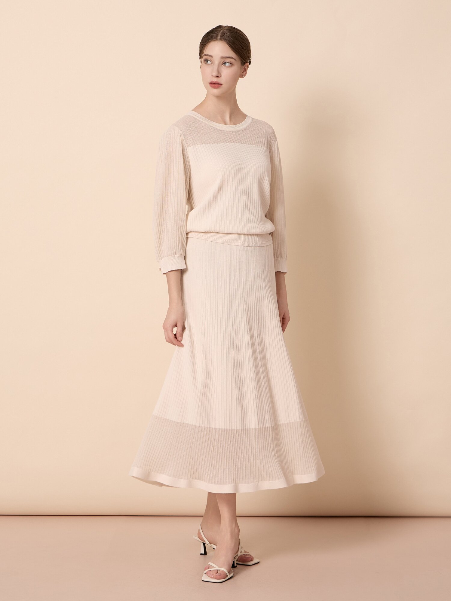 니트 플레어 밴딩 롱 스커트 (BEIGE)