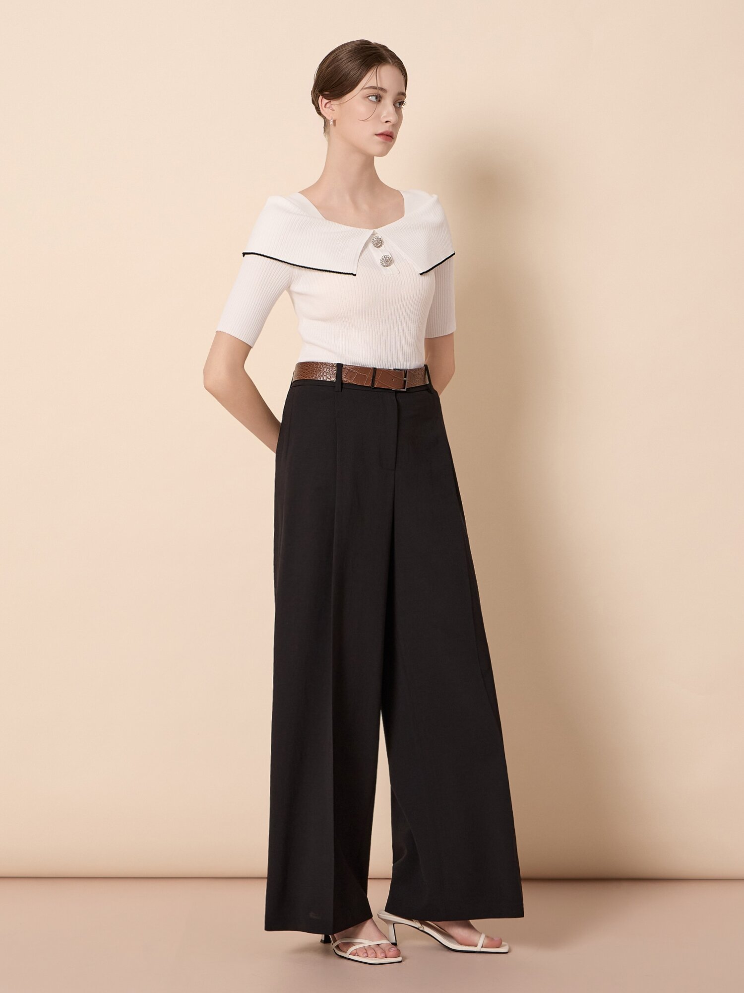 벨티드 원 턱 와이드 슬랙스 (BLACK)