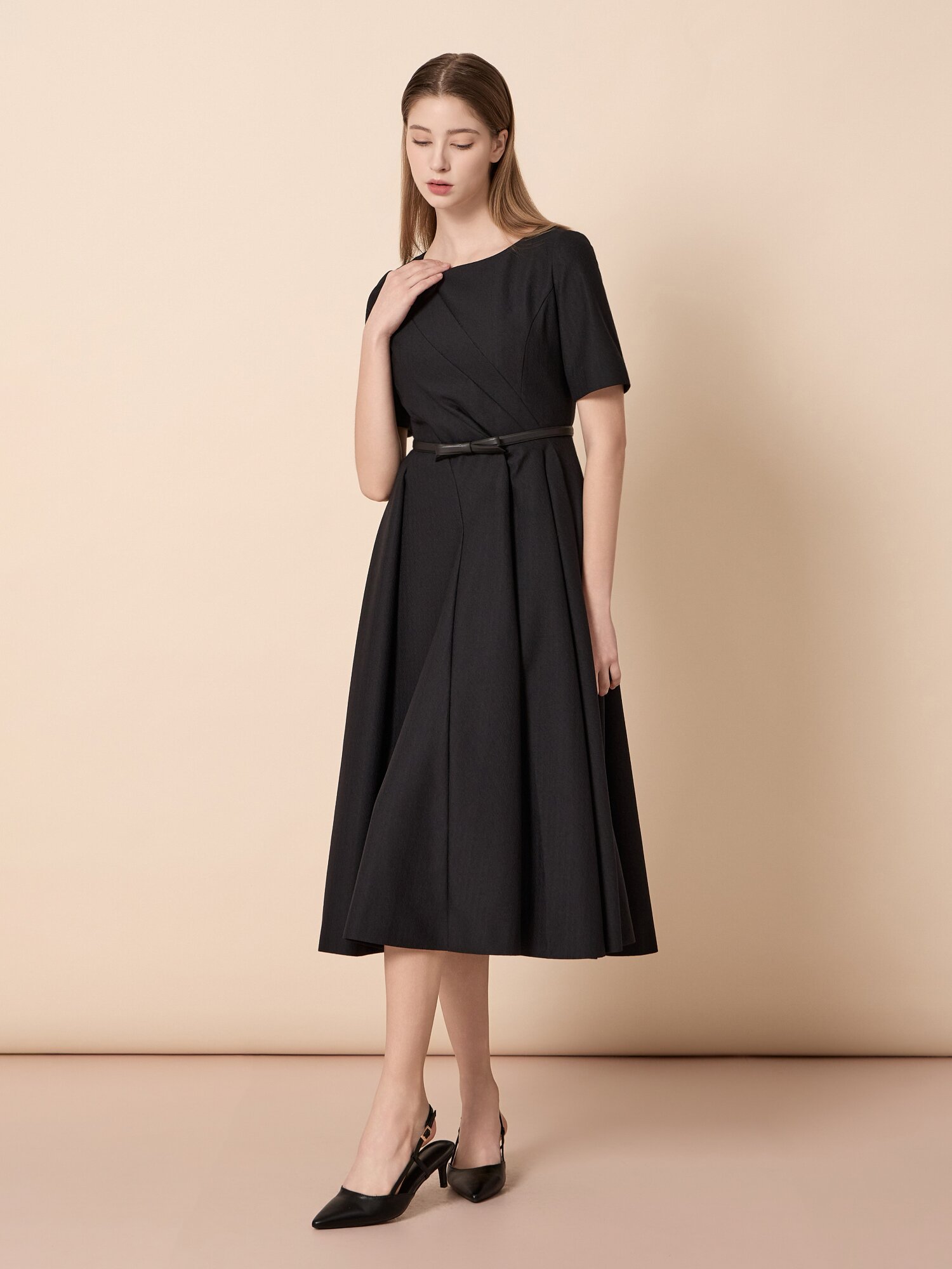 스퀘어넥 벨트 세트 롱 원피스 (BLACK)