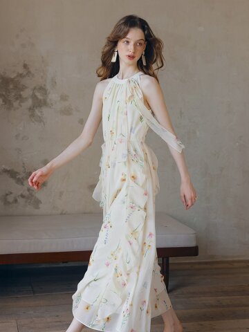 5/7 예약배송_LB_Floral halter neck maxi dress