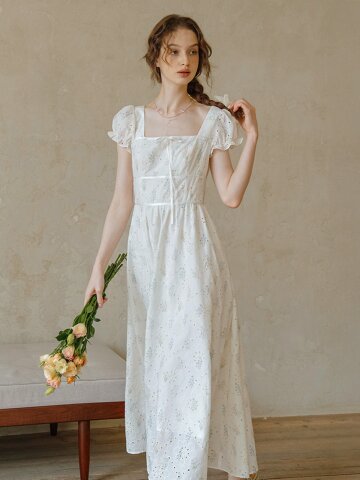 5/11 예약배송_LB_Floral eyelet embroidered dress