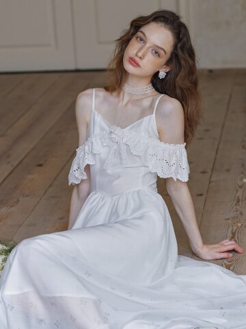 5/11 예약배송_LB_White feminine sleeveless dress