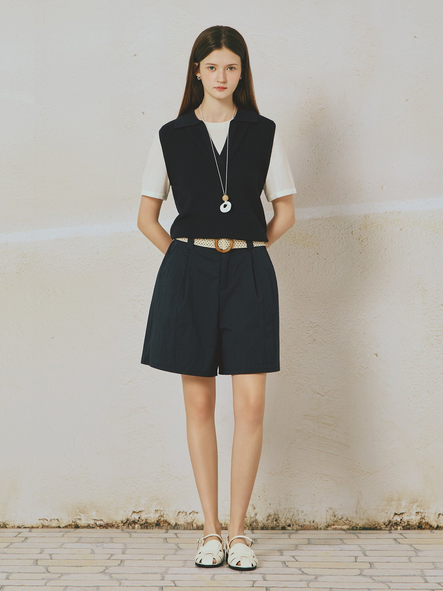 라탄 벨티드 원 턱 숏 팬츠 (NAVY)