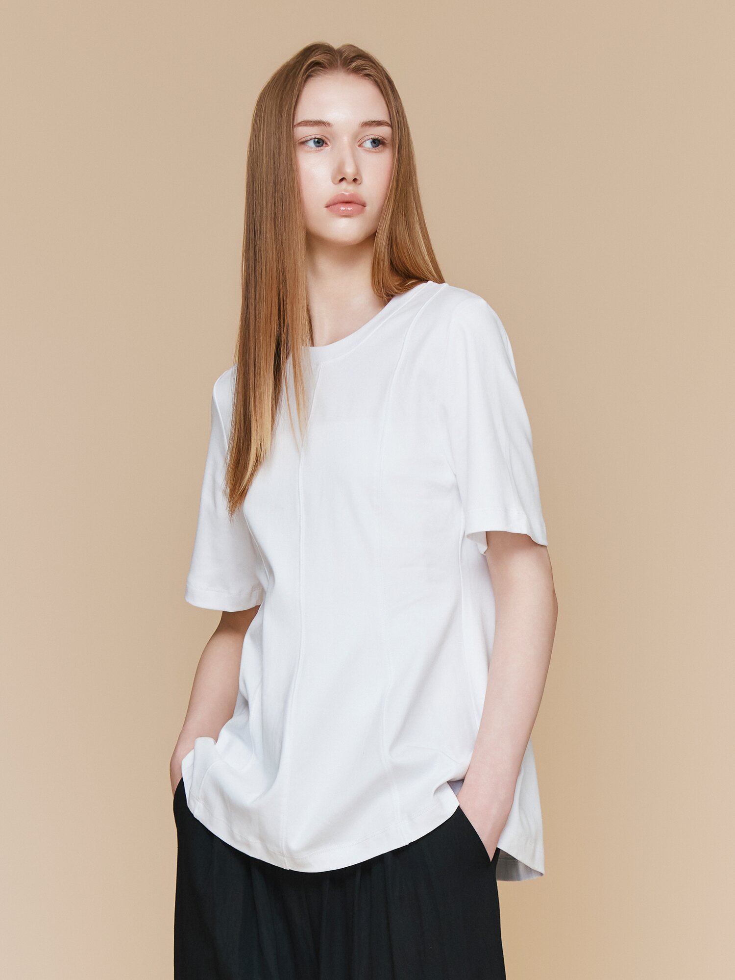 코튼 핀턱 라운드넥 티셔츠 (WHITE)