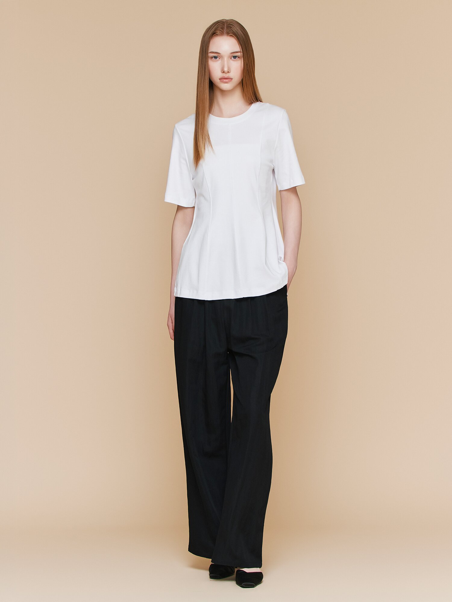 코튼 핀턱 라운드넥 티셔츠 (WHITE)