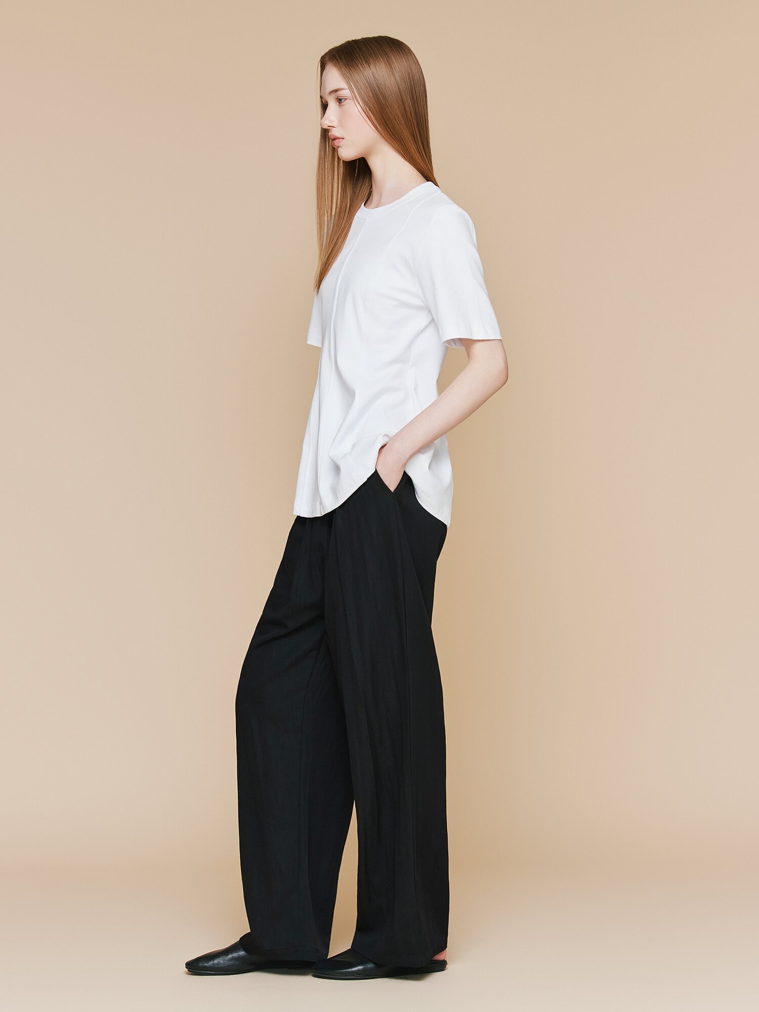 코튼 핀턱 라운드넥 티셔츠 (WHITE)