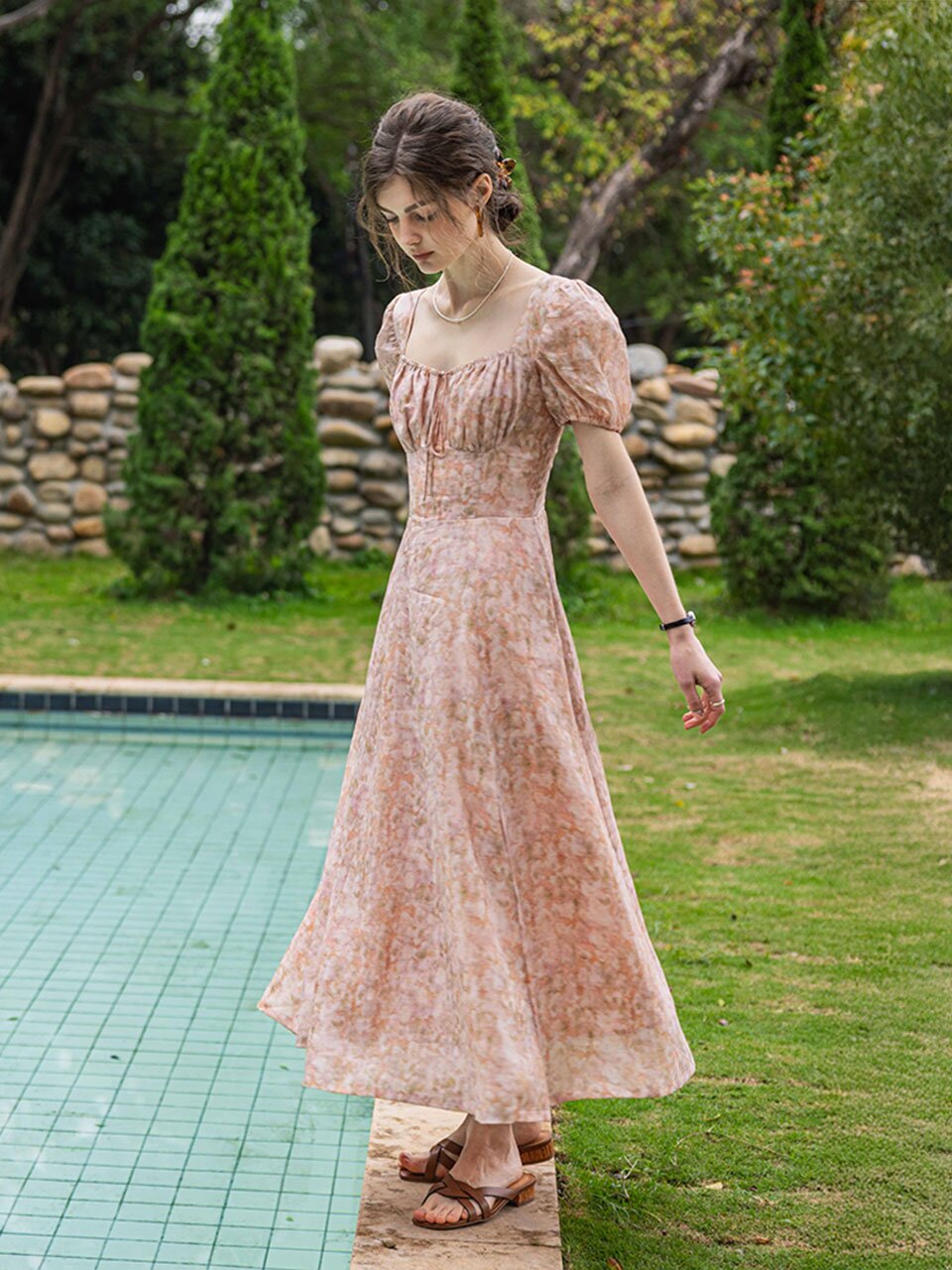 DA_Romantic floral dress