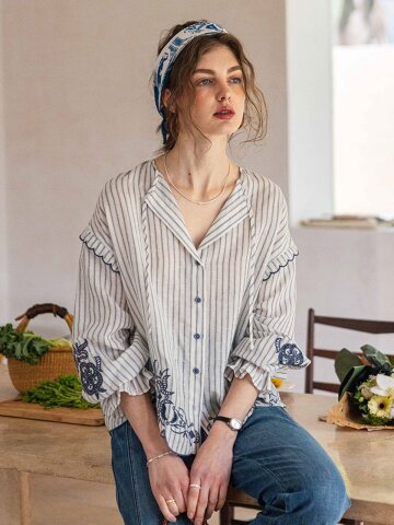 5/29 예약배송_DA_Laser hollow blouse_2color