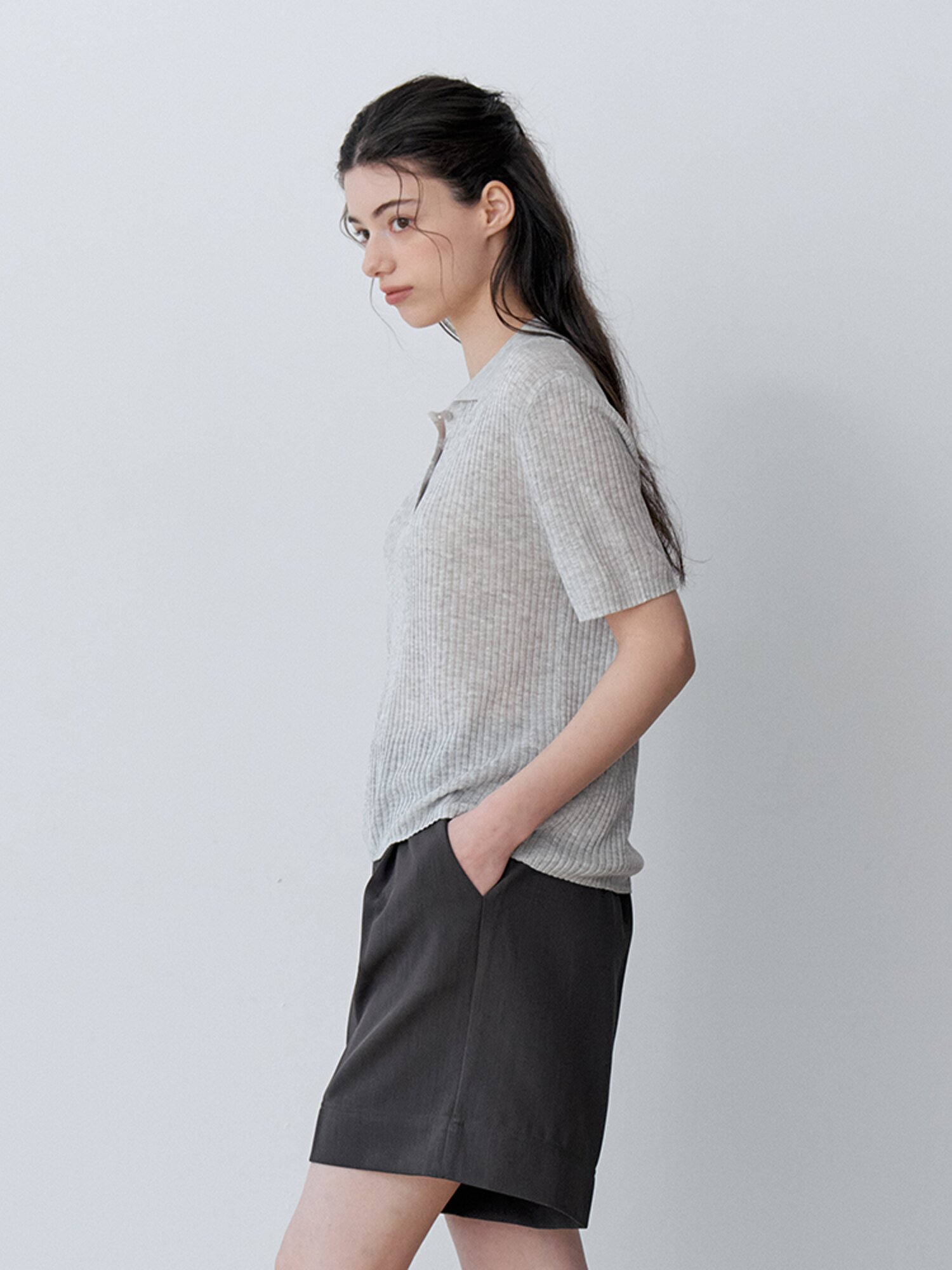 SOFT RIB HENLEY SHORT-SLEEVE KNIT (LGY)