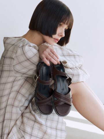 EO2605 RUNE Buckle Sandal(3color)