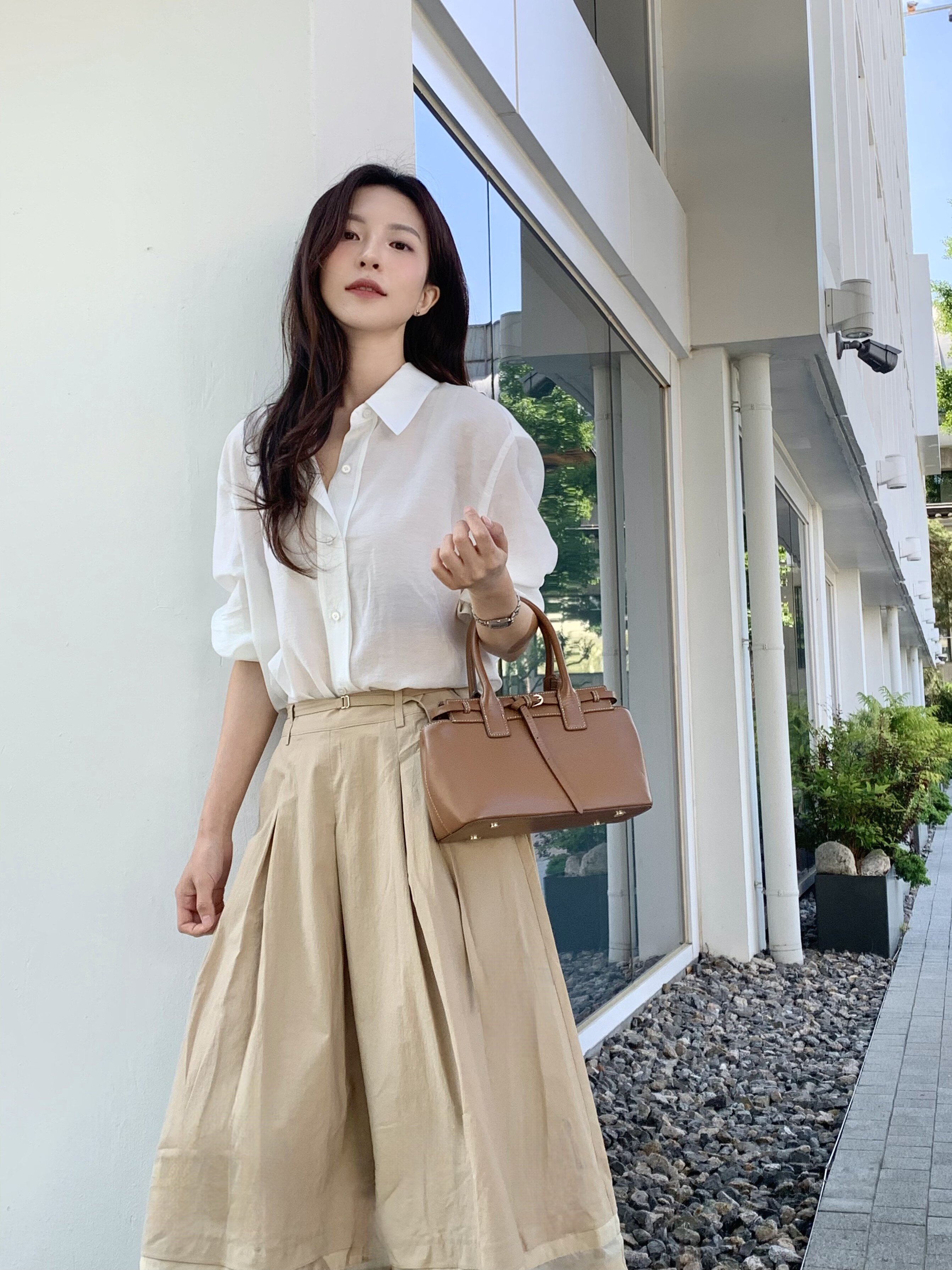 시스루 헴 벨트 플레어 스커트 (LIGHT BEIGE)