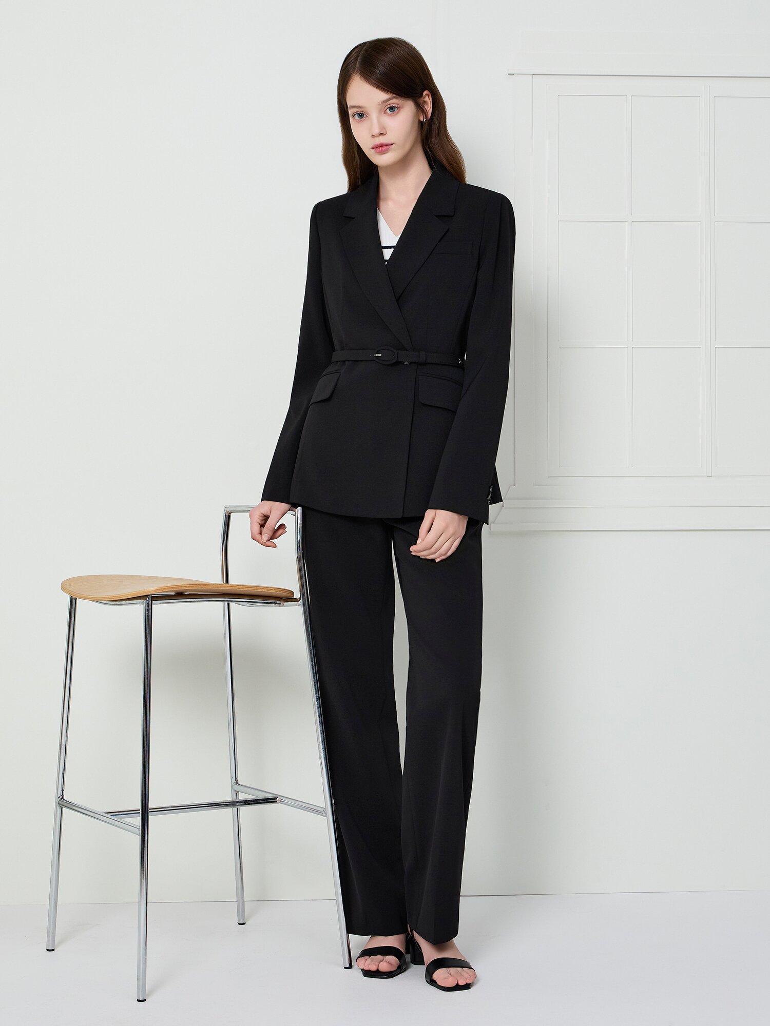 벨티드 슬림 세미 부츠컷 팬츠 (BLACK)