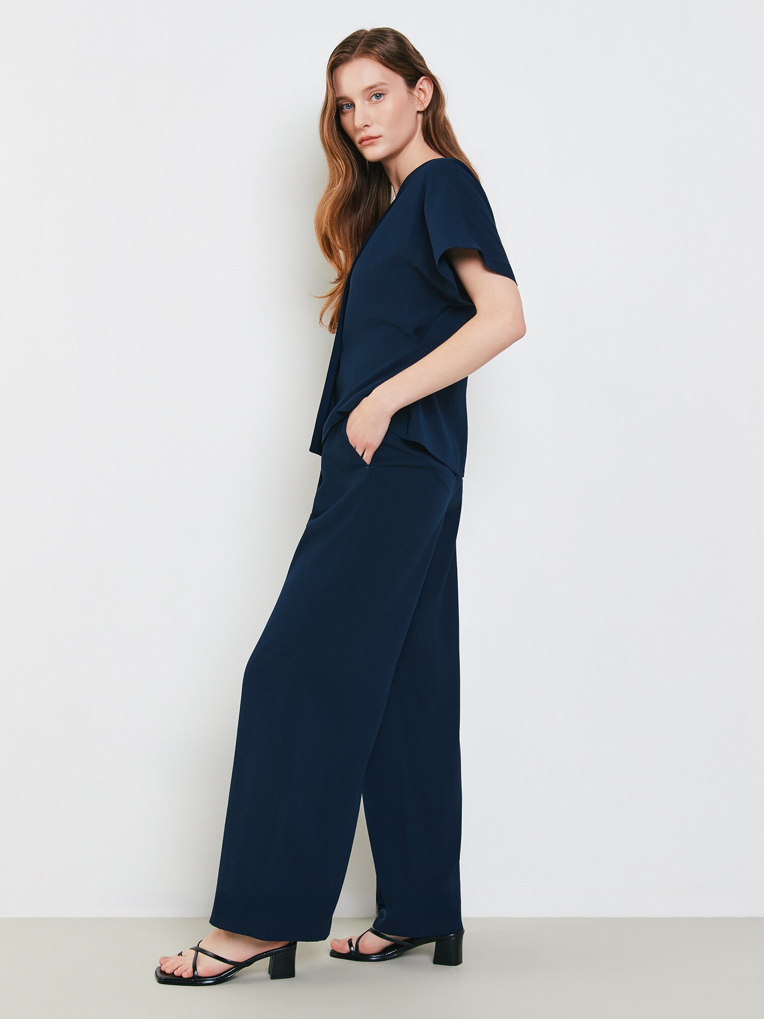 린넨 돌먼 슬리브 브이넥 재킷 (NAVY)