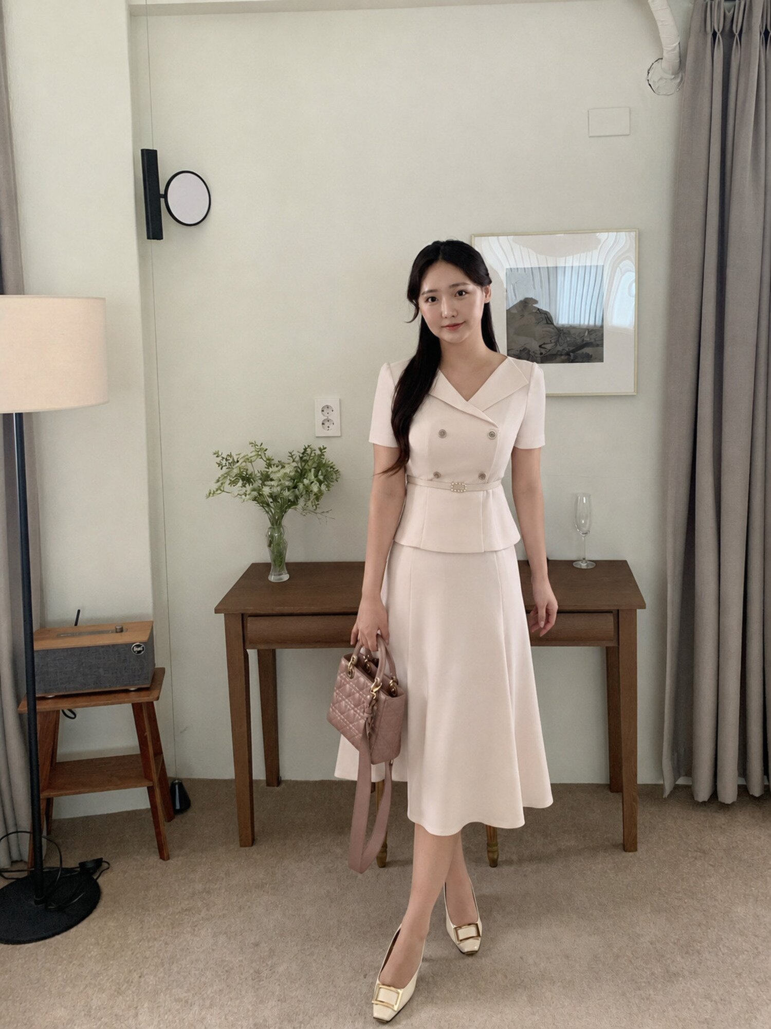 라펠 더블 재킷 플레어 원피스 (LIGHT BEIGE)