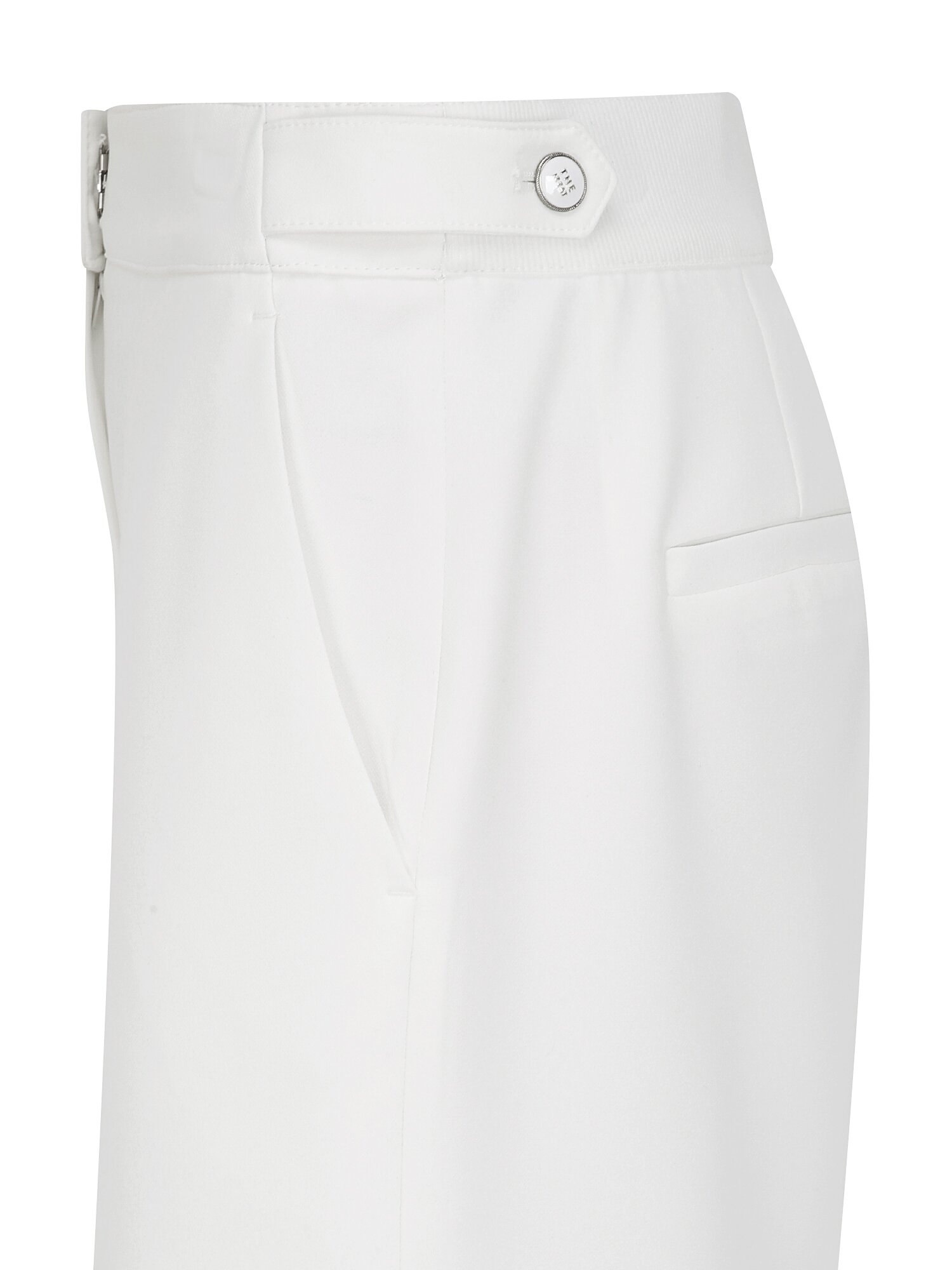 탭 장식 백 밴딩 부츠컷 팬츠 (WHITE)