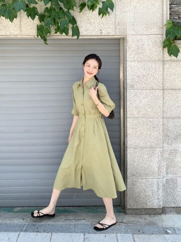 돌먼 백 밴딩 플레어 셔츠 원피스 
