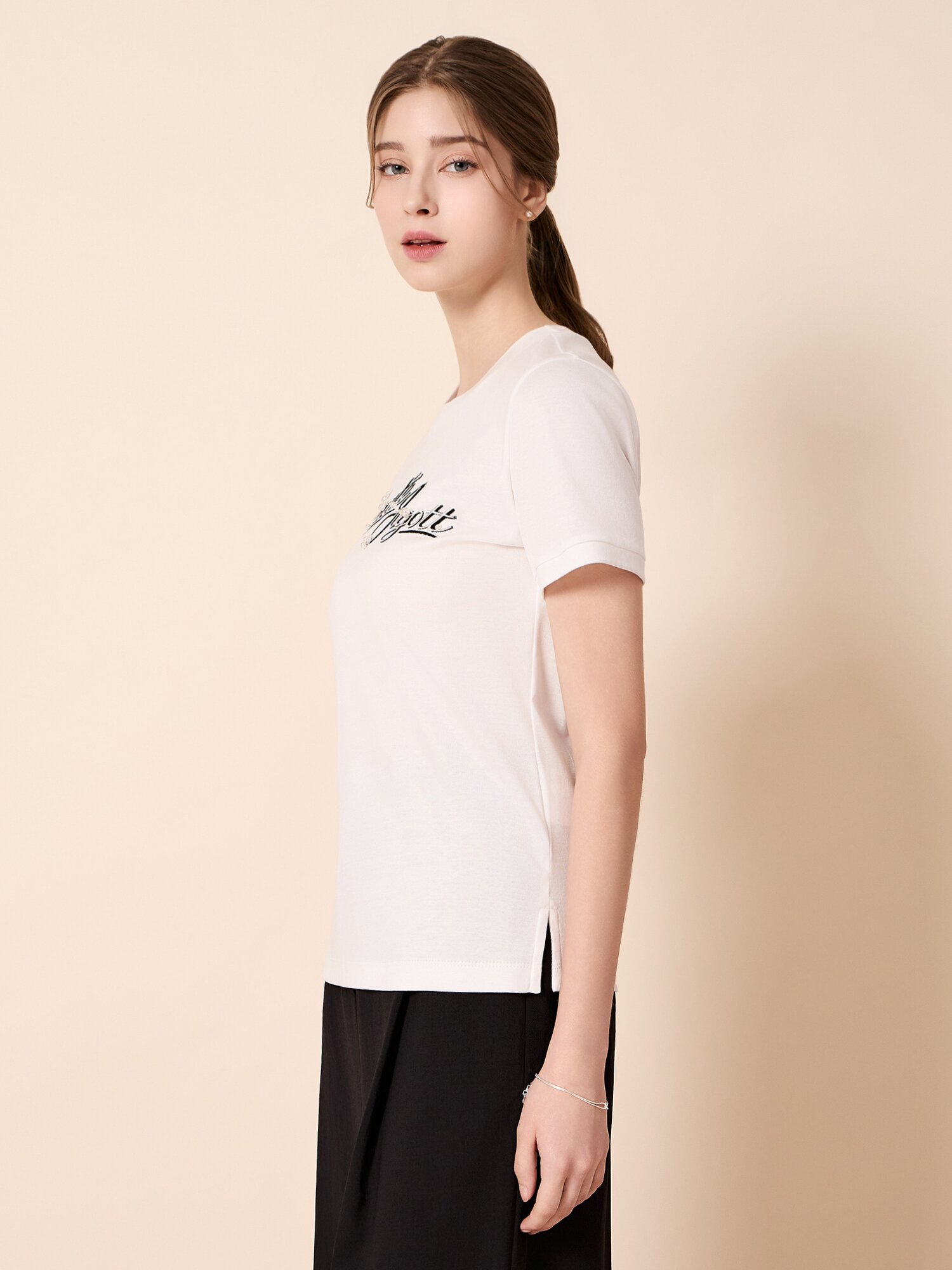 진주 레터링 하프 슬리브 티셔츠 (WHITE)
