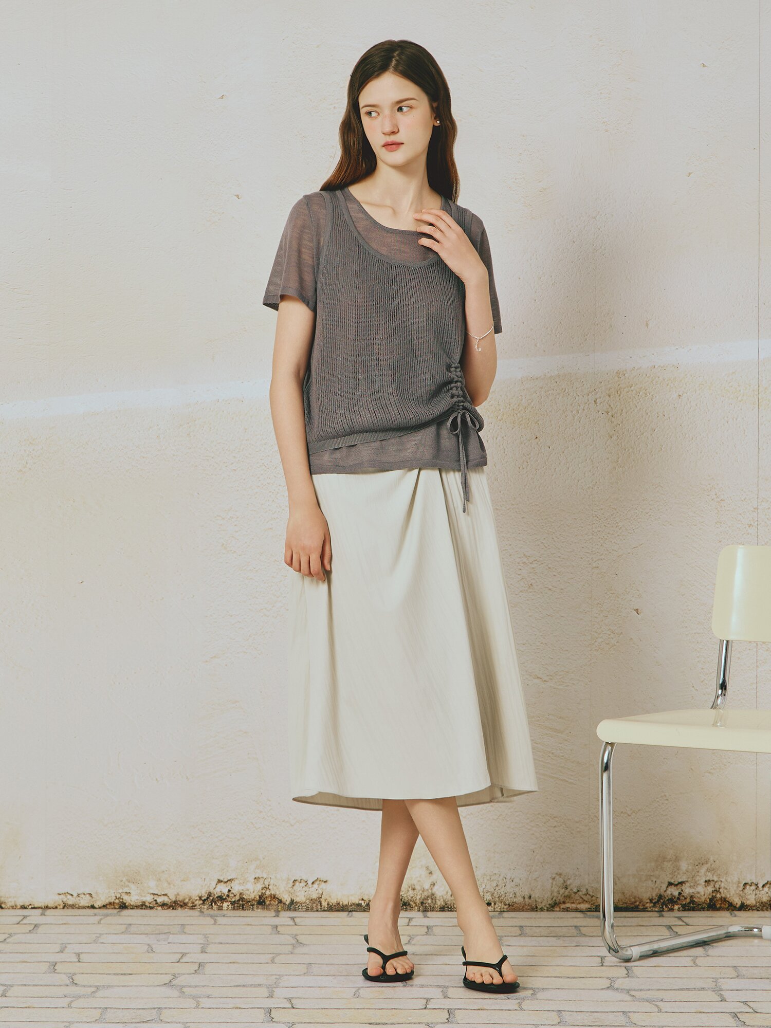 라운드넥 레이어드 셔링 니트 (DARK GREY)