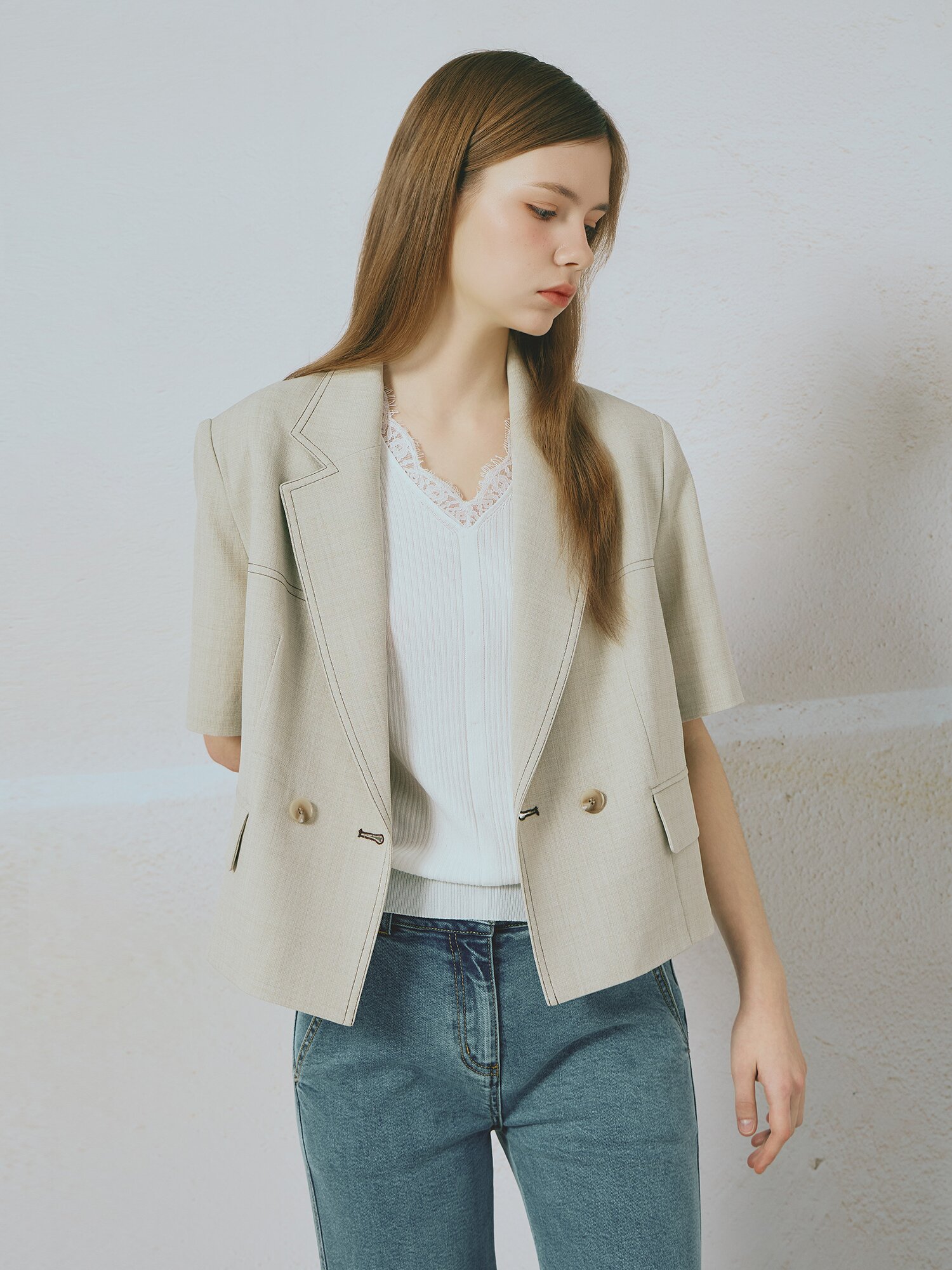 스티치 테일러드 크롭 재킷 (LIGHT BEIGE)