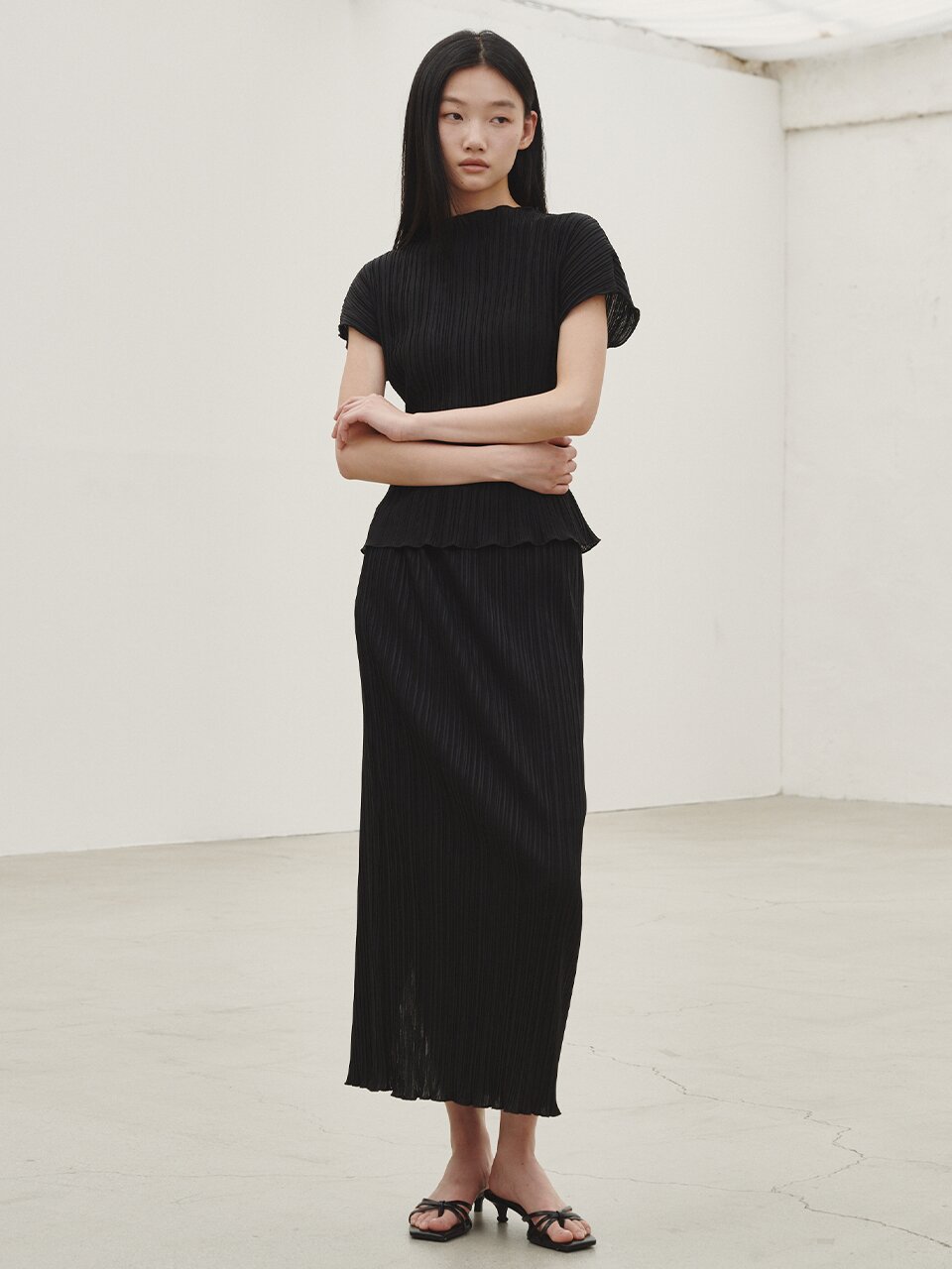 플리츠 롱 스커트 - 블랙 /  Pleated Long Skirt - Black