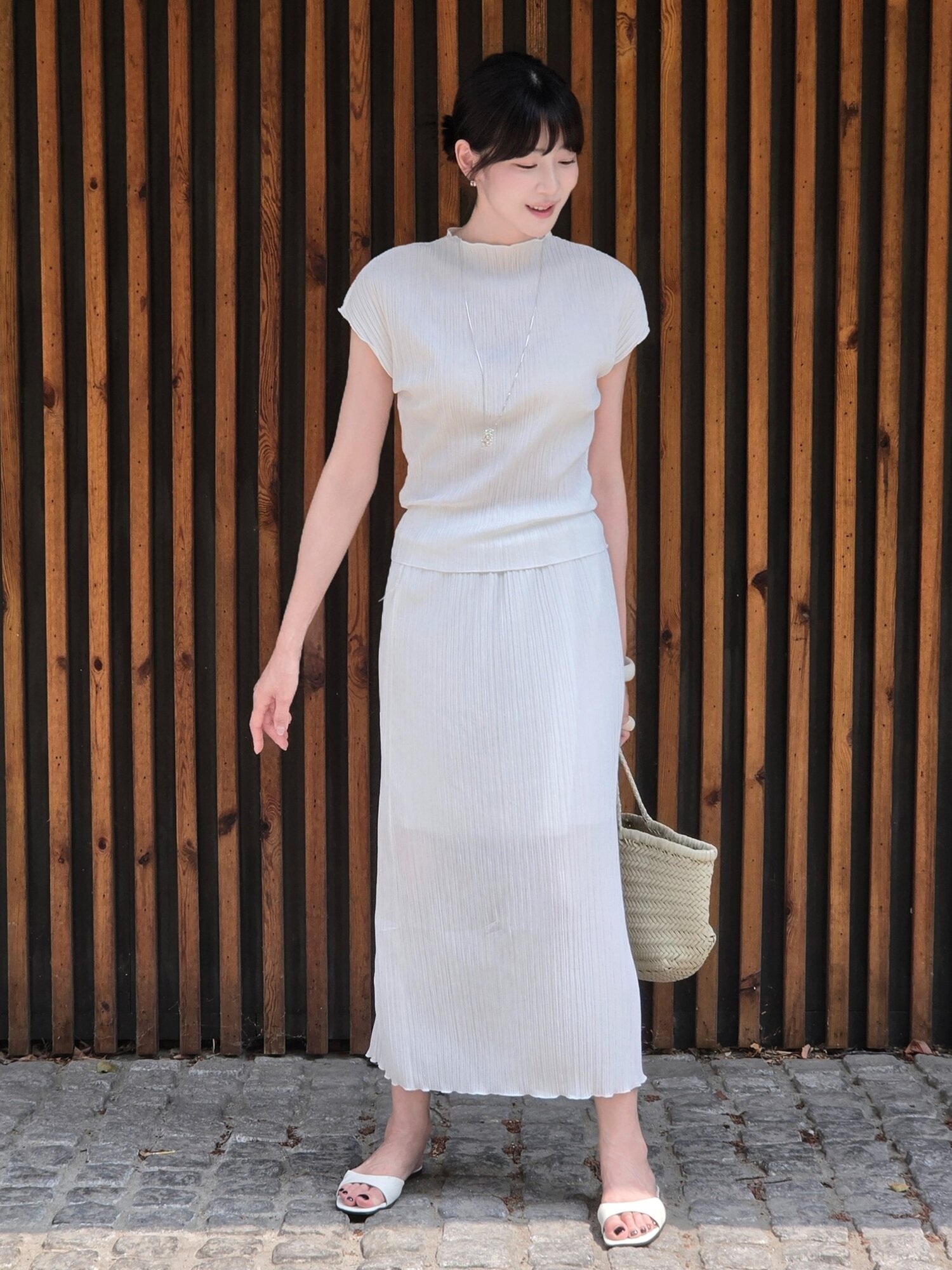 플리츠 롱 스커트 - 화이트 /  Pleated Long Skirt - White