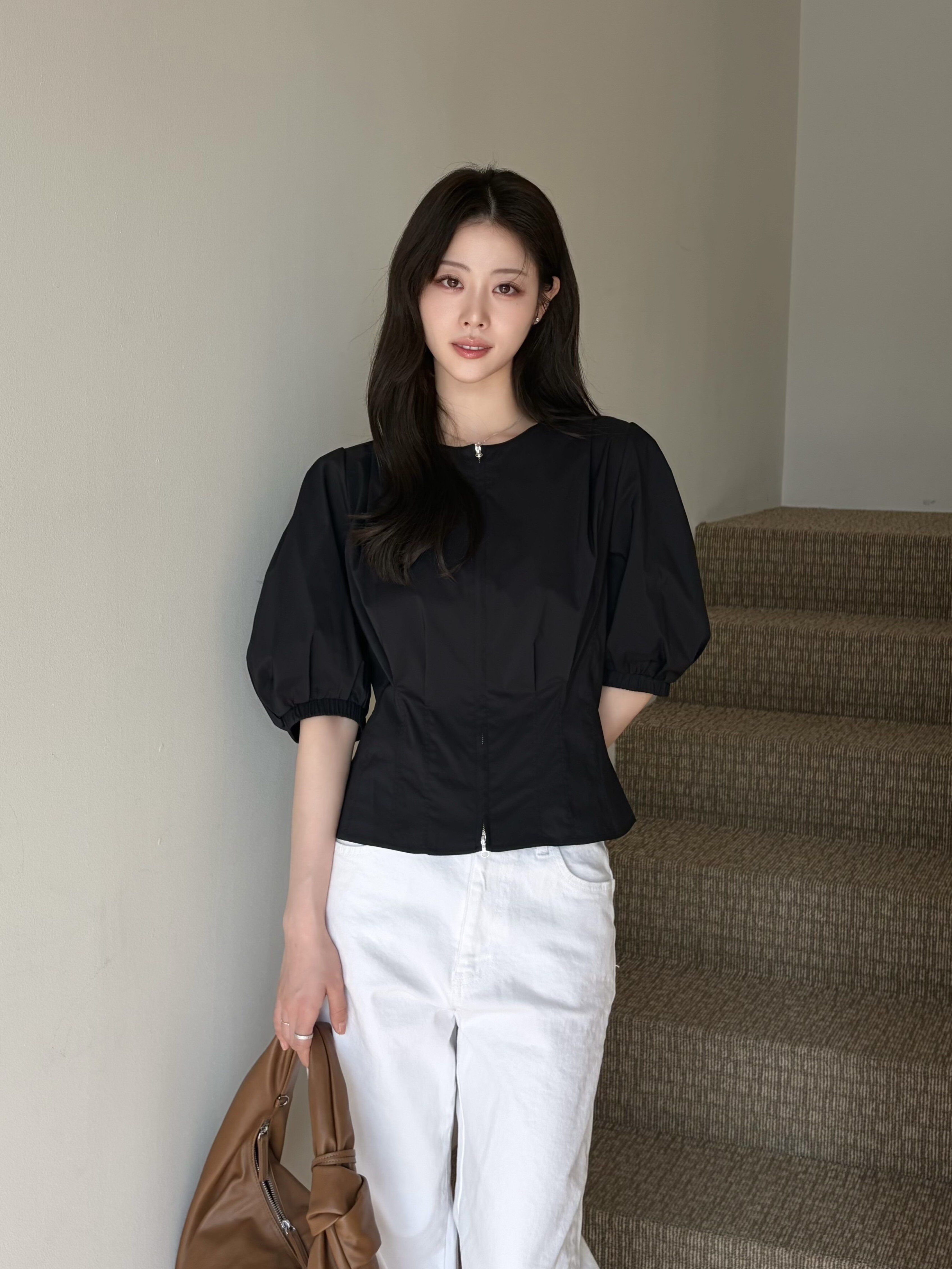 백 스모킹 투웨이 집업 블라우스  (BLACK)