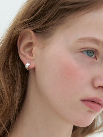[ver.2] Matt One Touch Earring