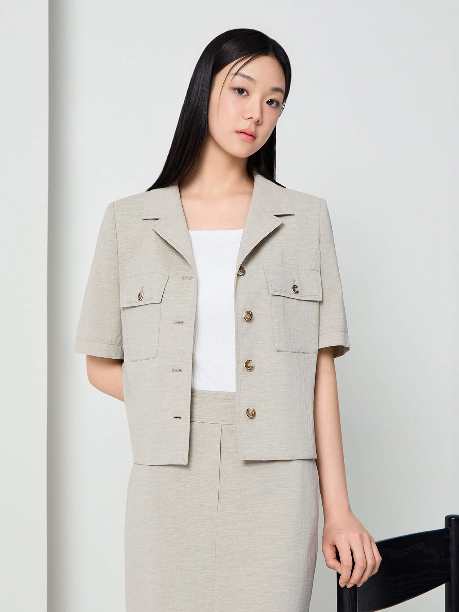 포켓 오픈 칼라 크롭 재킷 (KHAKI BEIGE)
