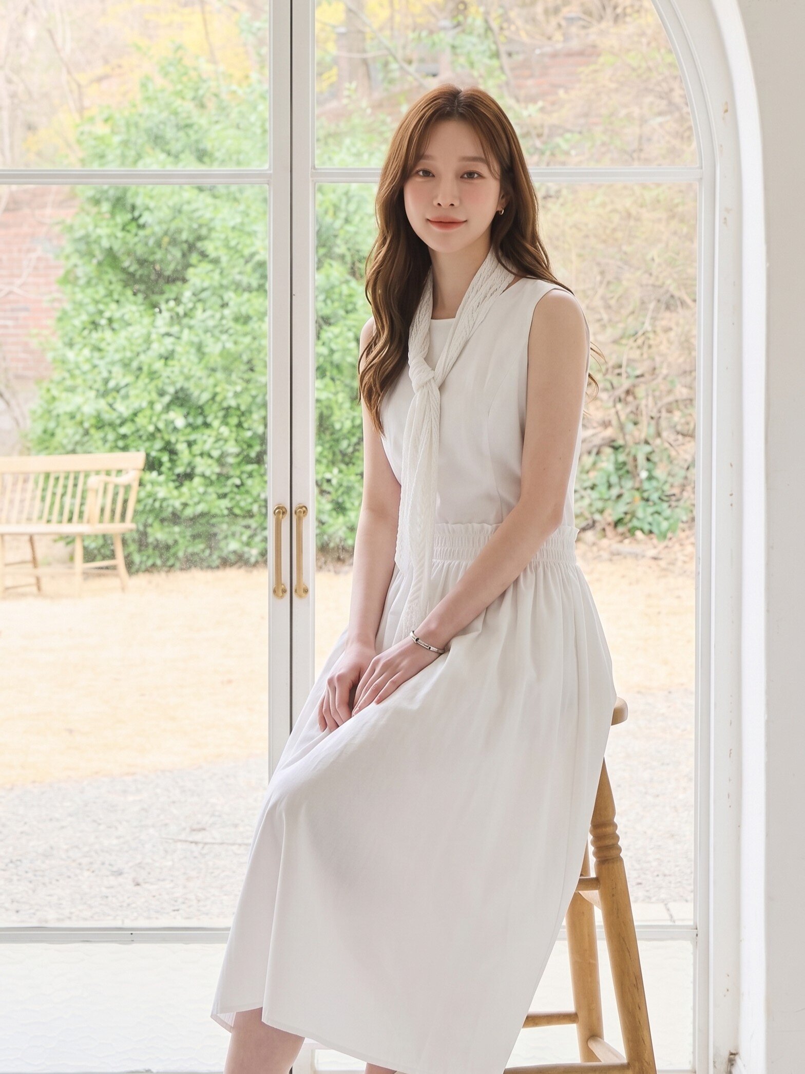 스카프 로우 웨이스트 원피스 (WHITE)