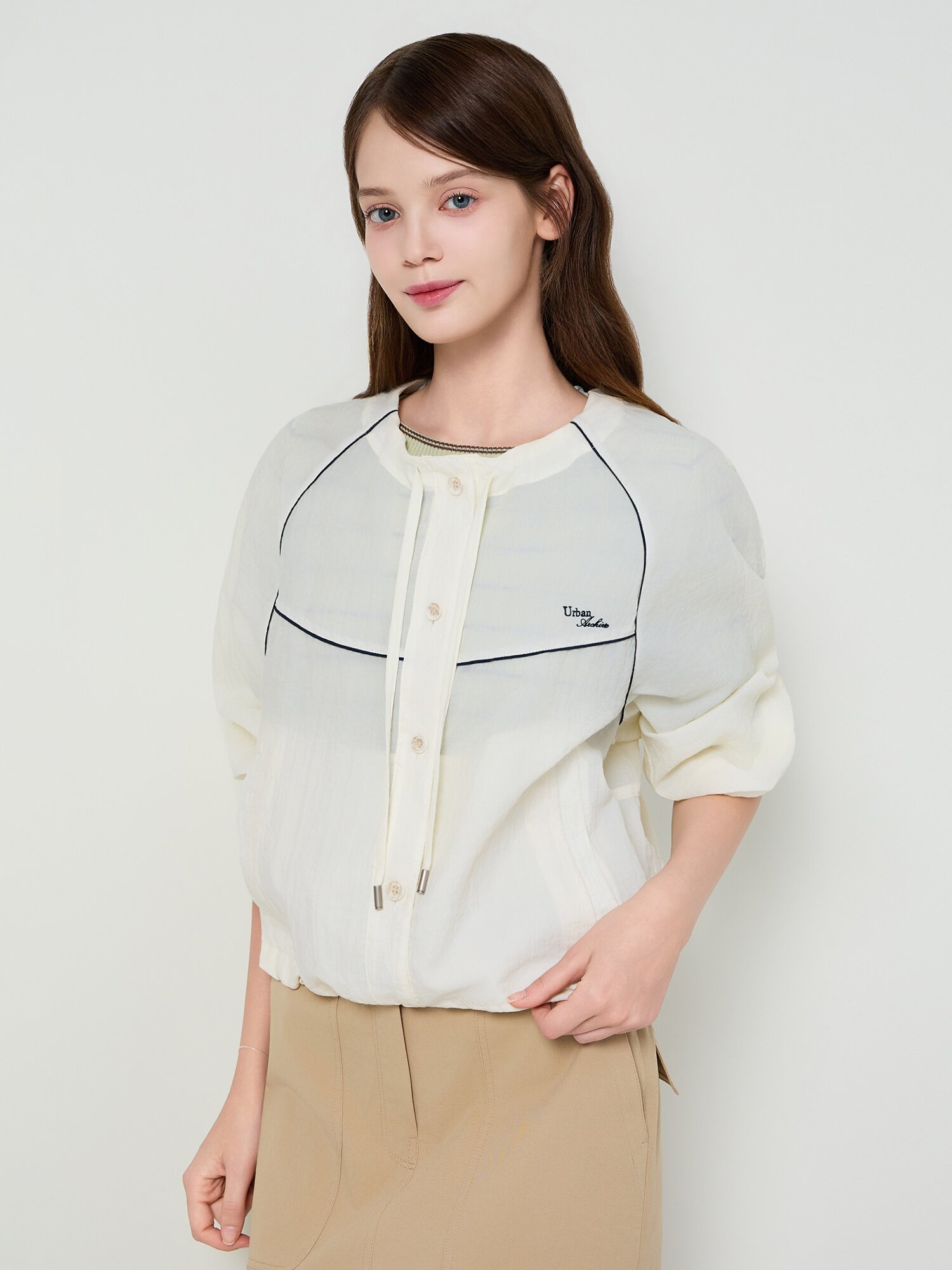 디테쳐블 후드 파이핑 점퍼 (WHITE)