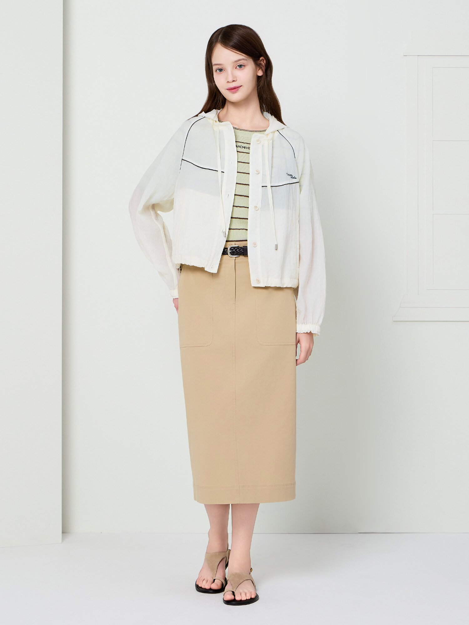 디테쳐블 후드 파이핑 점퍼 (WHITE)