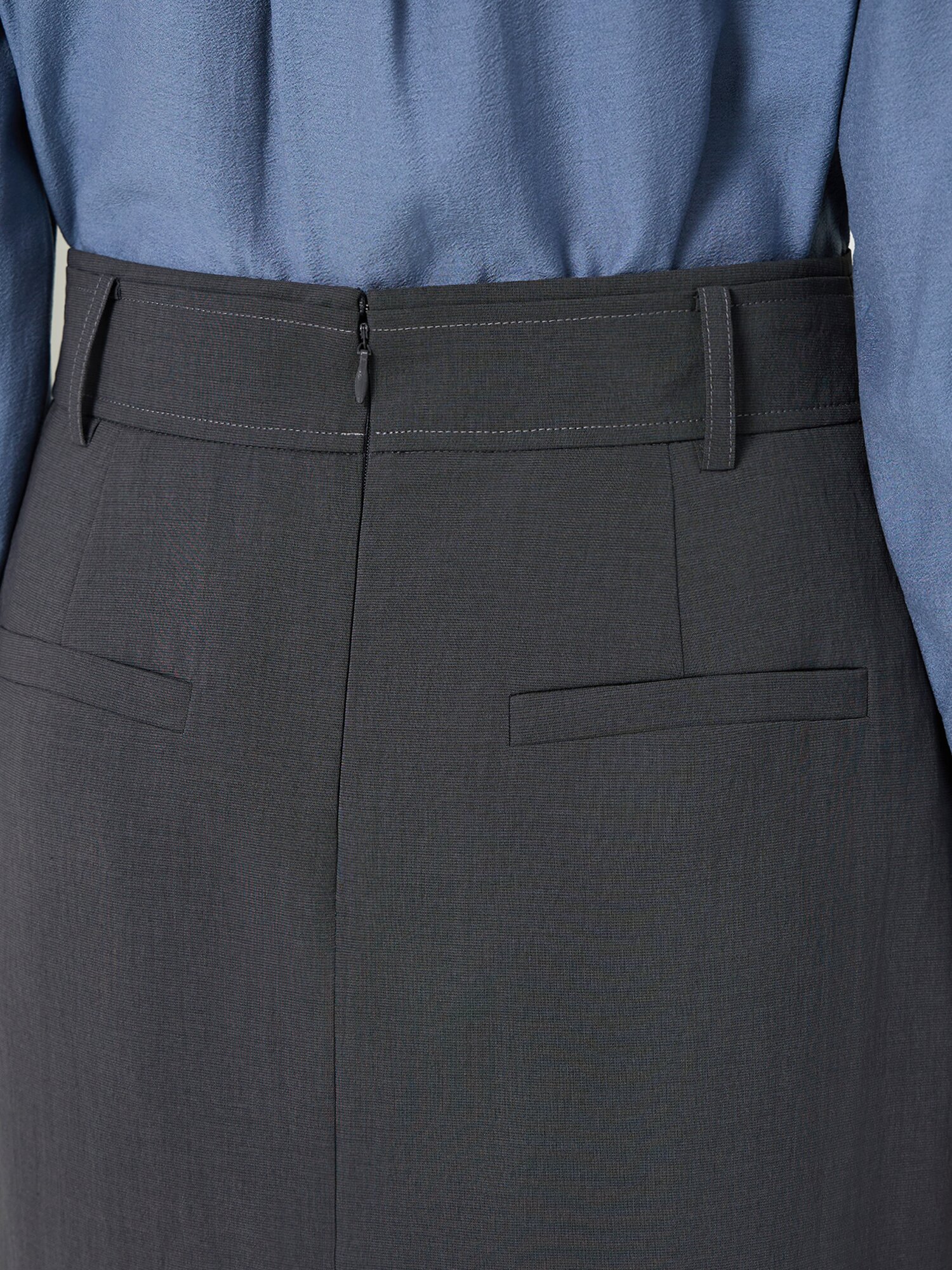 백 슬릿 H라인 롱 스커트 (DARK GREY)