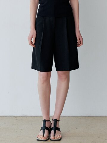 TUCK WIDE HALF SLACKS (BK)