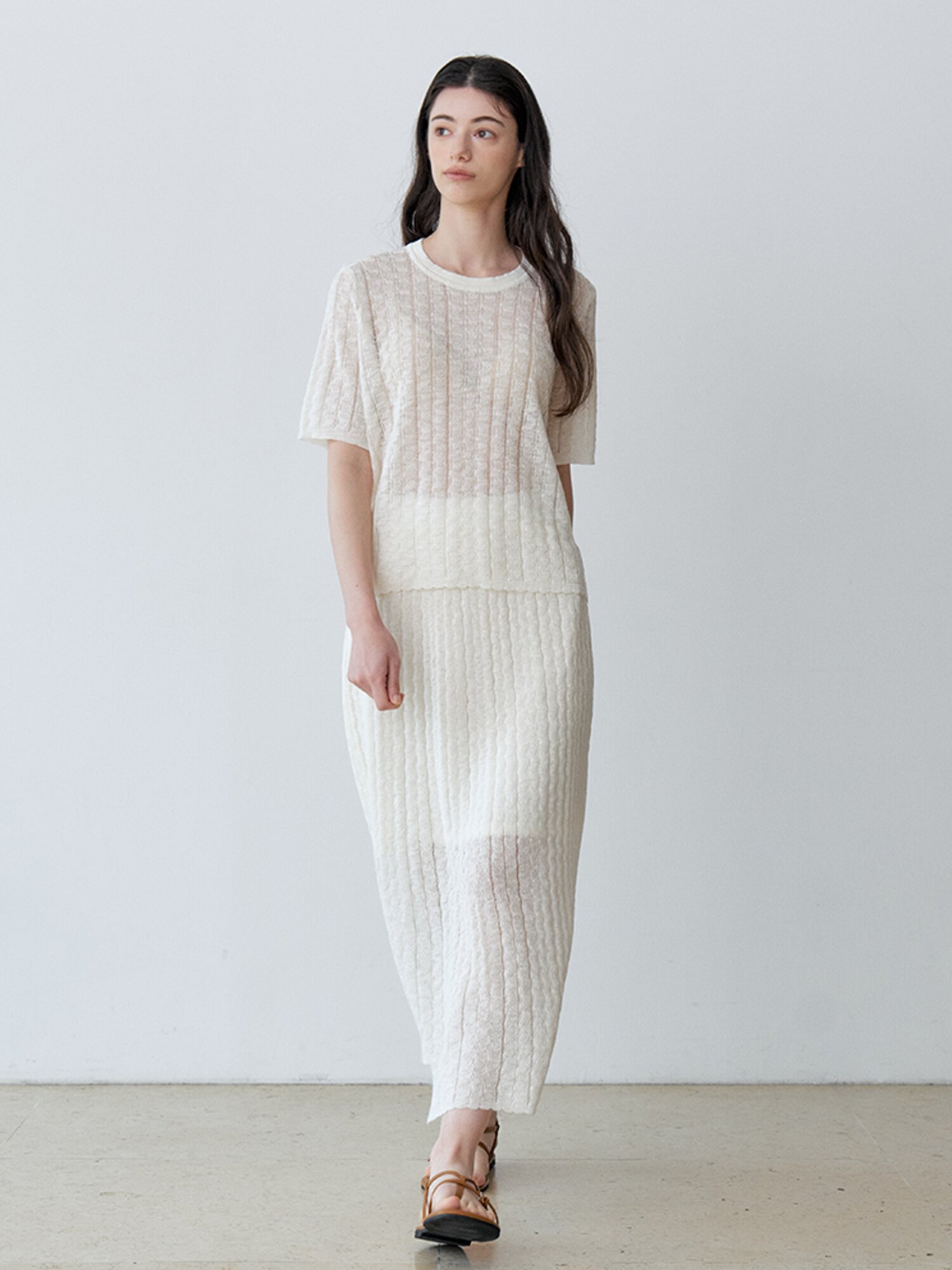 [여름 셋업 추천] TEXTURED KNIT TOP+SKIRT SET (IV)