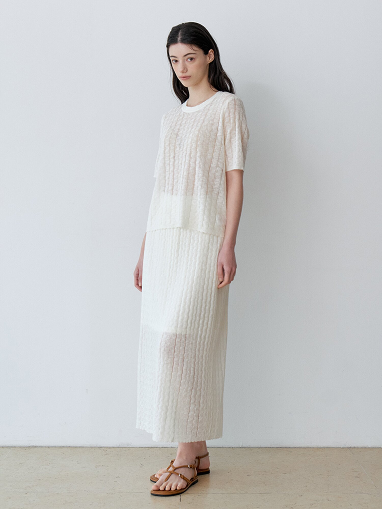 [여름 셋업 추천] TEXTURED KNIT TOP+SKIRT SET (IV)