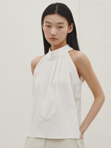 홀터 투턱 블라우스 - 아이보리 / Holter Two Tuck Blouse - Ivory