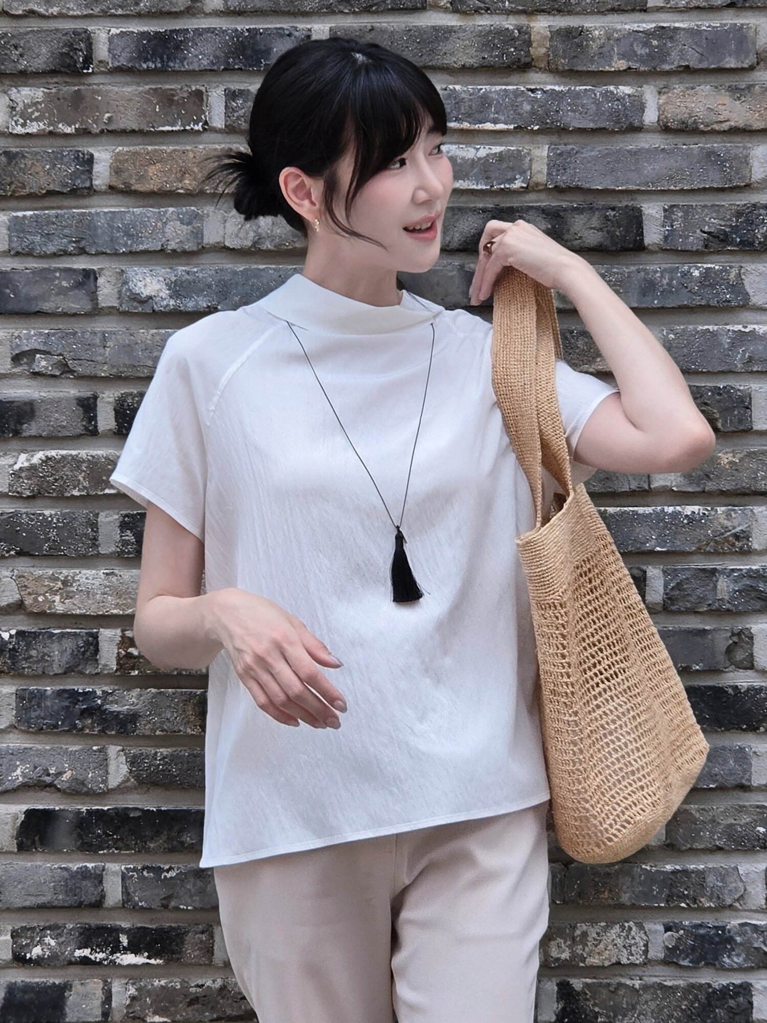 투웨이 플레어 블라우스 - 아이보리 / Two-way Flare Blouse - Ivory