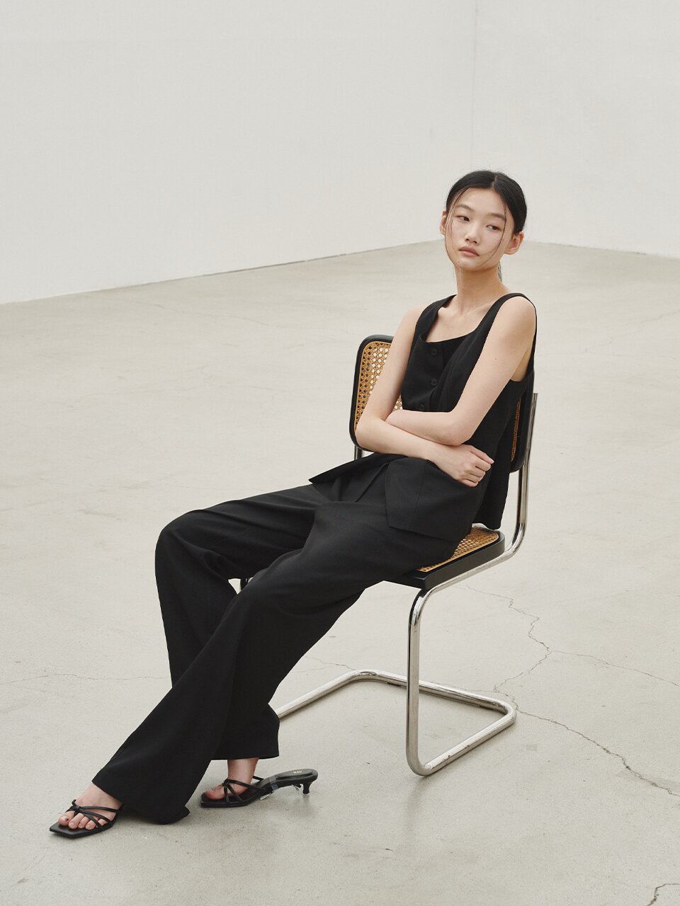 린넨 베스트 블라우스 - 블랙 / Linen Vest Blouse - Black