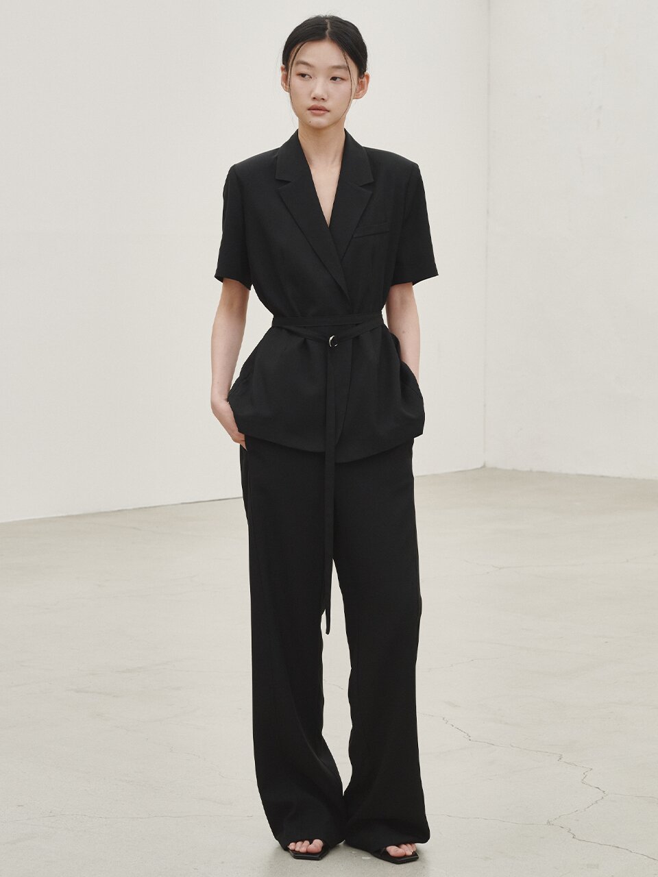 린넨 벨티드 자켓 셋업 - 블랙 / Linen Belted Jacket Set up - Black