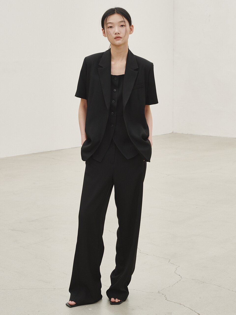 린넨 벨티드 자켓 셋업 - 블랙 / Linen Belted Jacket Set up - Black