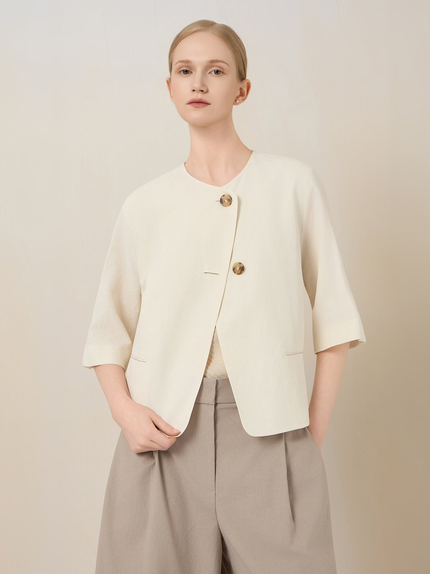 칼라리스 투 버튼 자켓 (IVORY)