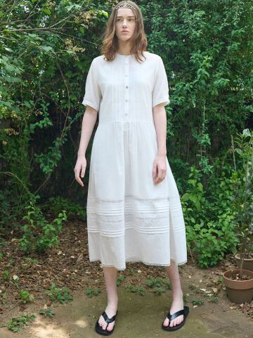 PINTUCK LACE TIRED DRESS_IVORY