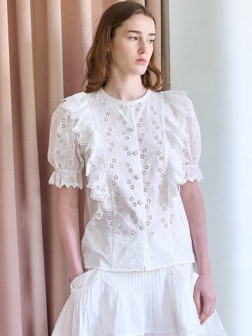 FLORAL RUFFLE BLOUSE